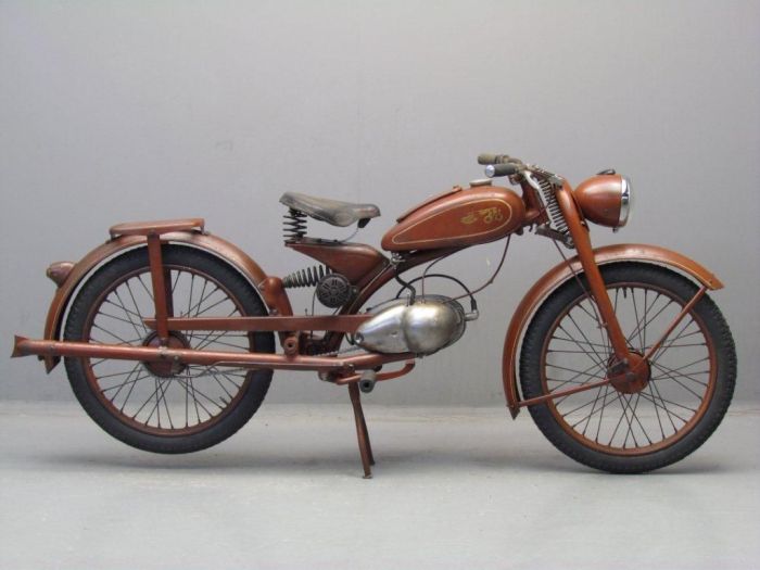 bobber, chopper, hot rod, vw... tout ce qui a des roues