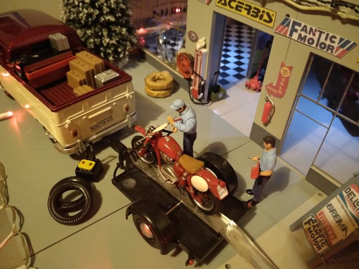 motos vertes miniatures / maquettes