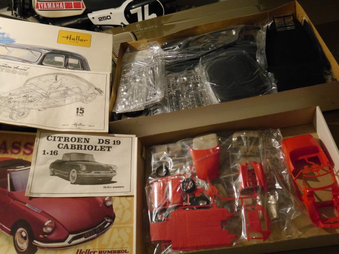 motos vertes miniatures / maquettes