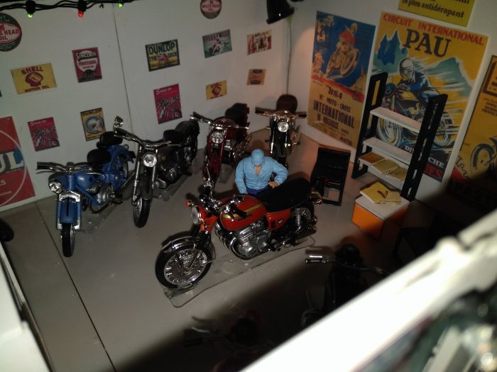 motos vertes miniatures / maquettes