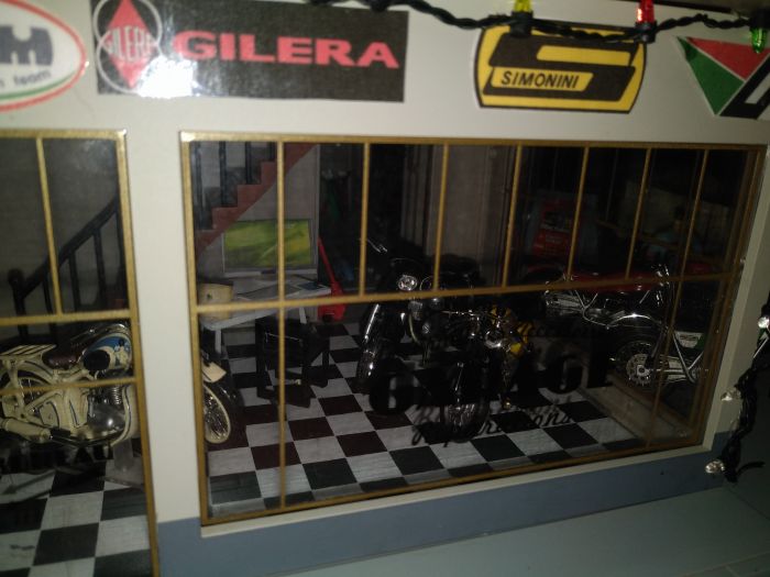 motos vertes miniatures / maquettes