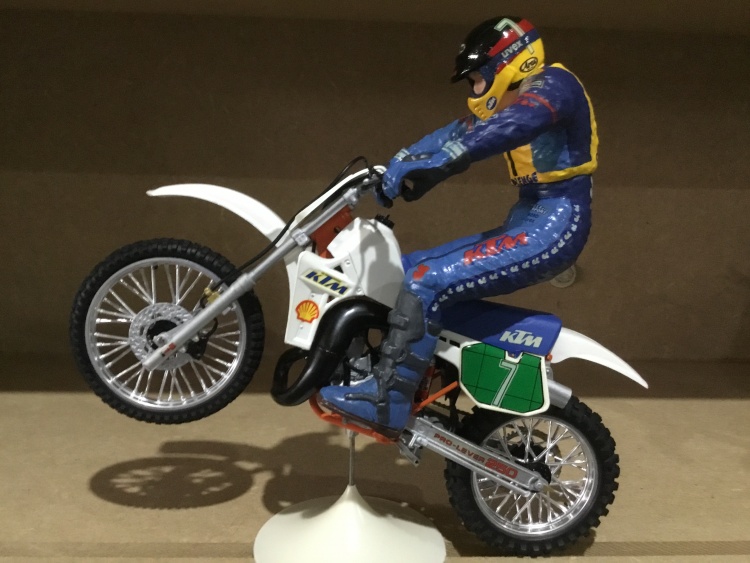 motos vertes miniatures / maquettes