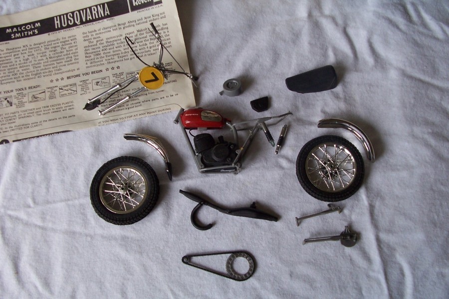 motos vertes miniatures / maquettes