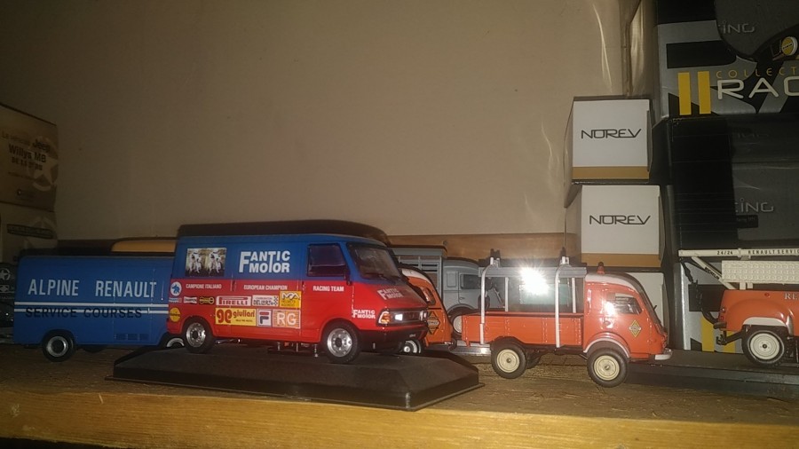motos vertes miniatures / maquettes