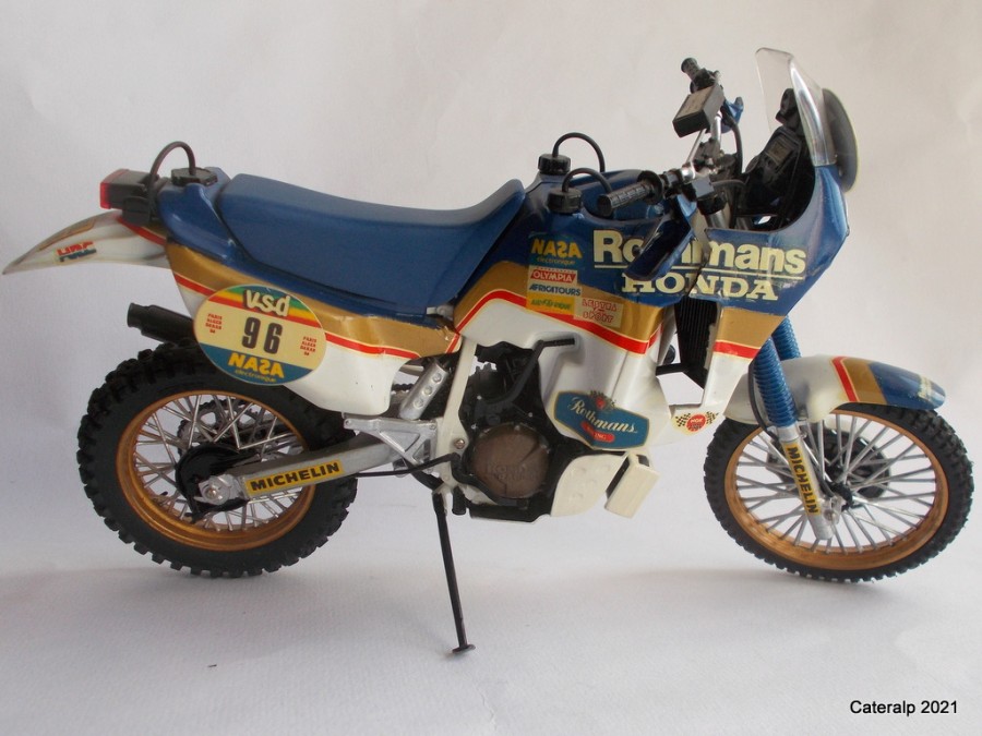 motos vertes miniatures / maquettes