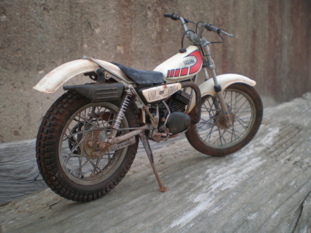 motos vertes miniatures / maquettes