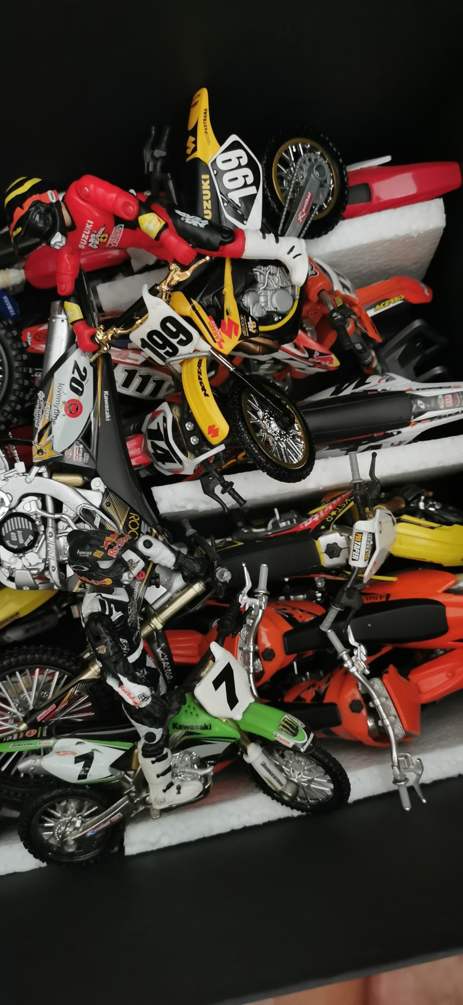 motos vertes miniatures / maquettes