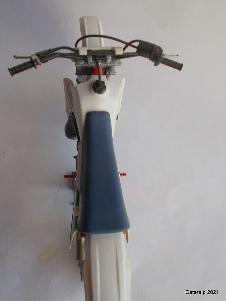 motos vertes miniatures / maquettes