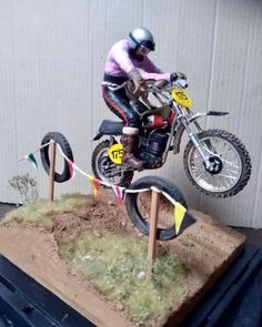 motos vertes miniatures / maquettes