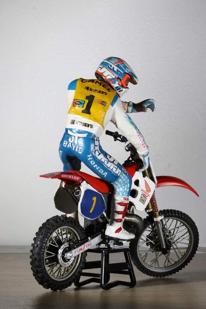 motos vertes miniatures / maquettes
