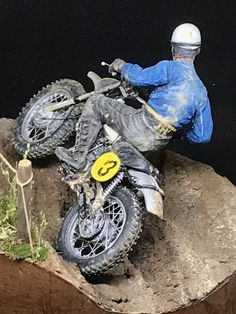motos vertes miniatures / maquettes