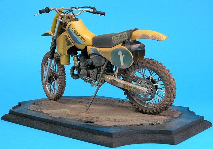 motos vertes miniatures / maquettes