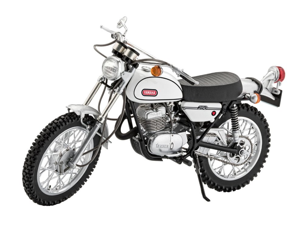 motos vertes miniatures / maquettes