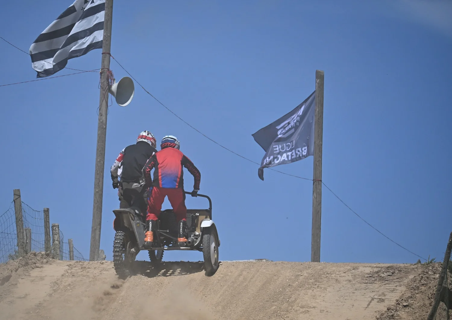 BIGNAN (56) MOTOCROSS 100% MOTOS ANCIENNES FFM LES 9 ET 10 MAI 2026.