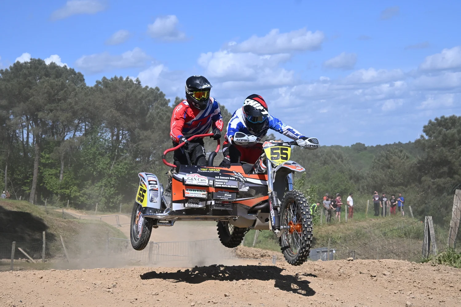 BIGNAN (56) MOTOCROSS 100% MOTOS ANCIENNES FFM LES 9 ET 10 MAI 2026.
