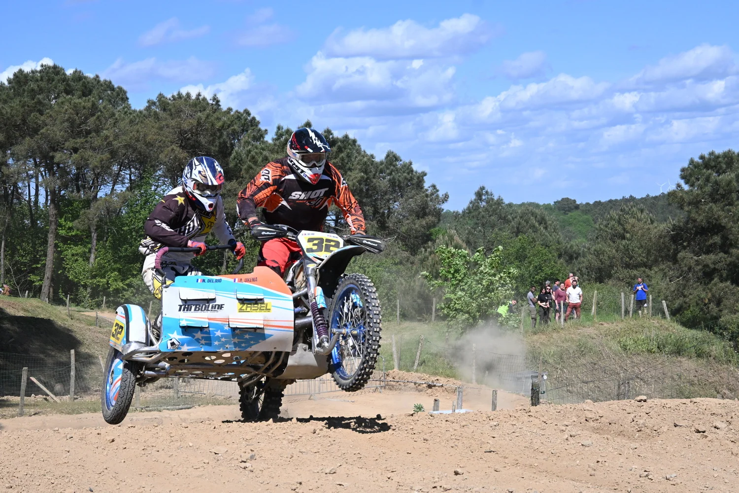 BIGNAN (56) MOTOCROSS 100% MOTOS ANCIENNES FFM LES 9 ET 10 MAI 2026.