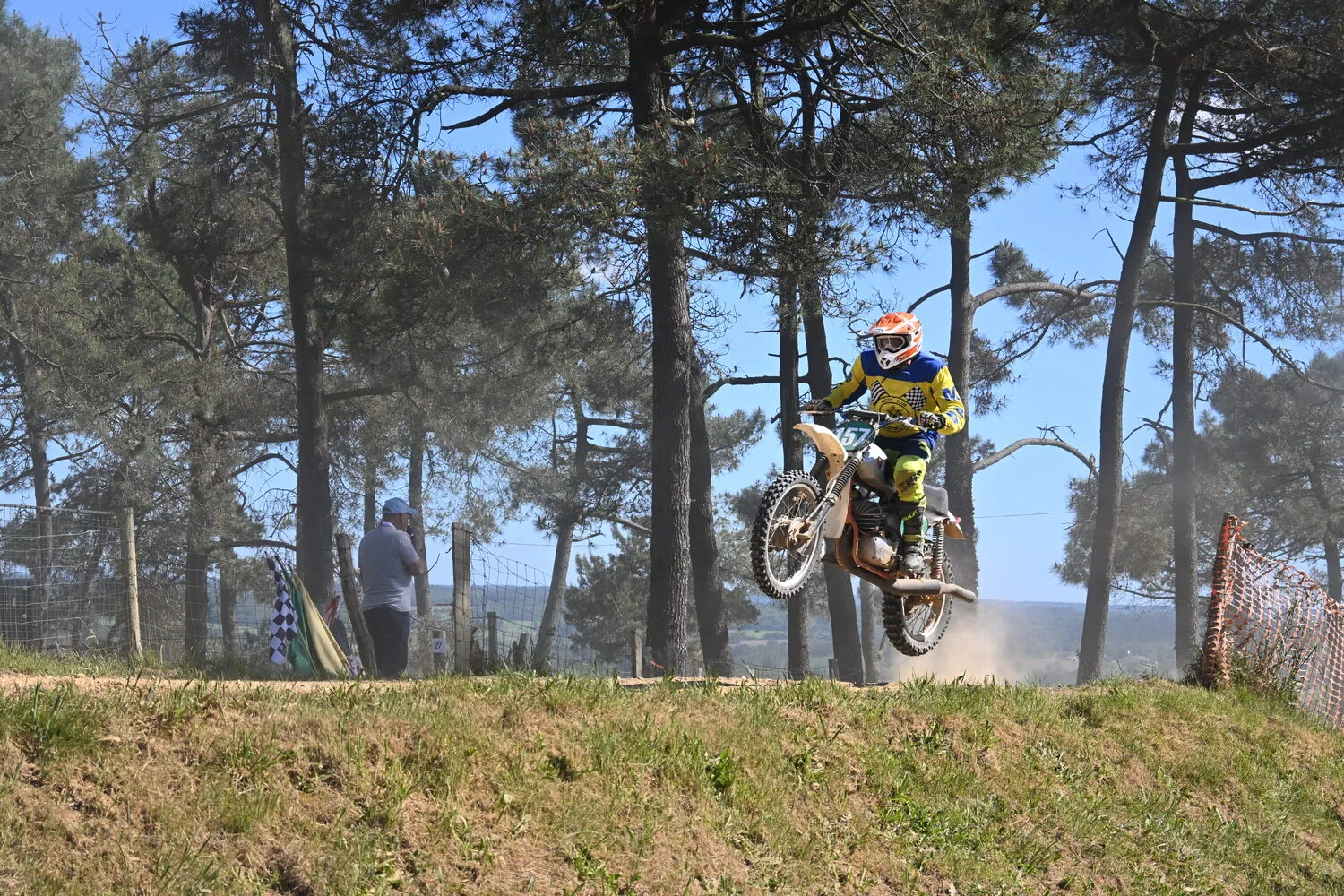 BIGNAN (56) MOTOCROSS 100% MOTOS ANCIENNES FFM LES 9 ET 10 MAI 2026.