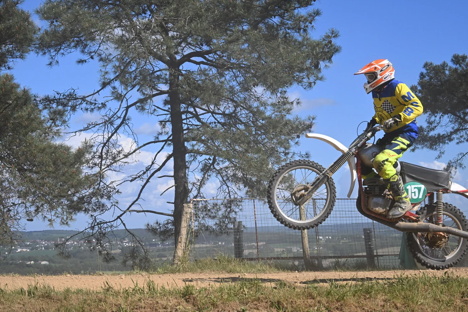 BIGNAN (56) MOTOCROSS 100% MOTOS ANCIENNES FFM LES 9 ET 10 MAI 2026.