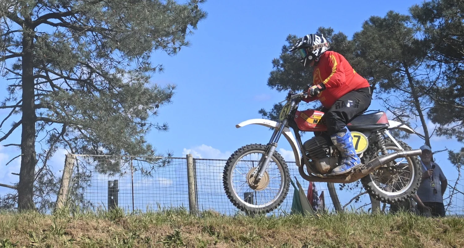 BIGNAN (56) MOTOCROSS 100% MOTOS ANCIENNES FFM LES 9 ET 10 MAI 2026.