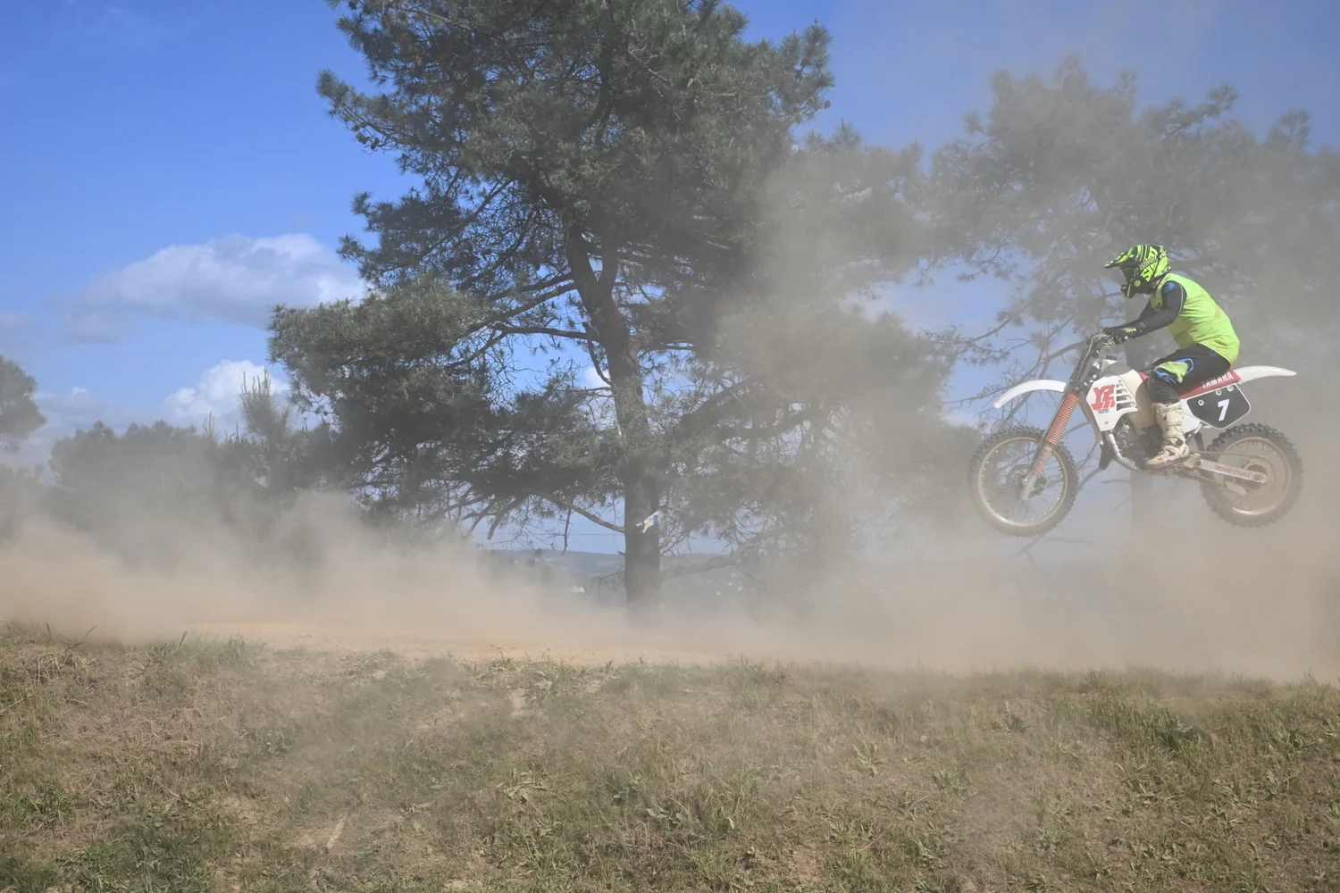BIGNAN (56) MOTOCROSS 100% MOTOS ANCIENNES FFM LES 9 ET 10 MAI 2026.