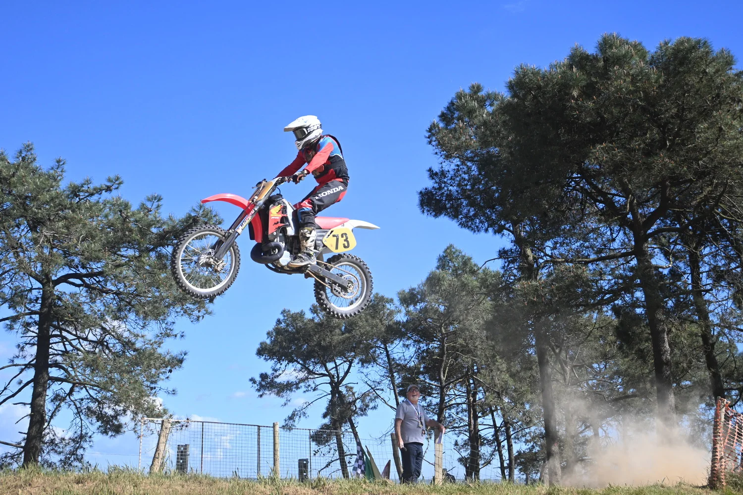 BIGNAN (56) MOTOCROSS 100% MOTOS ANCIENNES FFM LES 9 ET 10 MAI 2026.