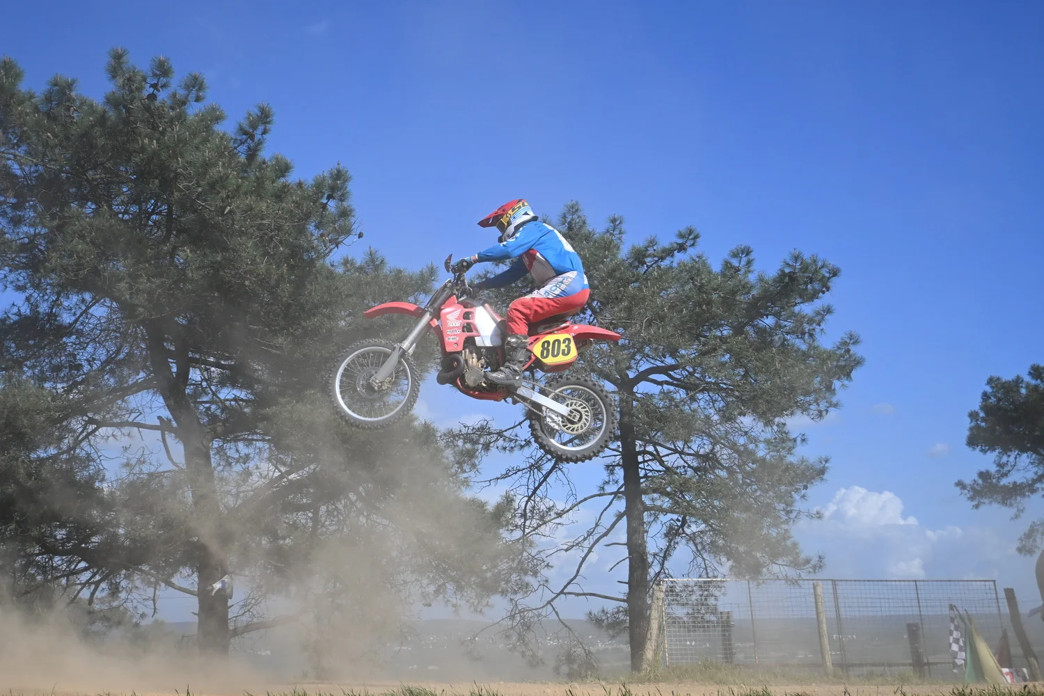 BIGNAN (56) MOTOCROSS 100% MOTOS ANCIENNES FFM LES 9 ET 10 MAI 2026.
