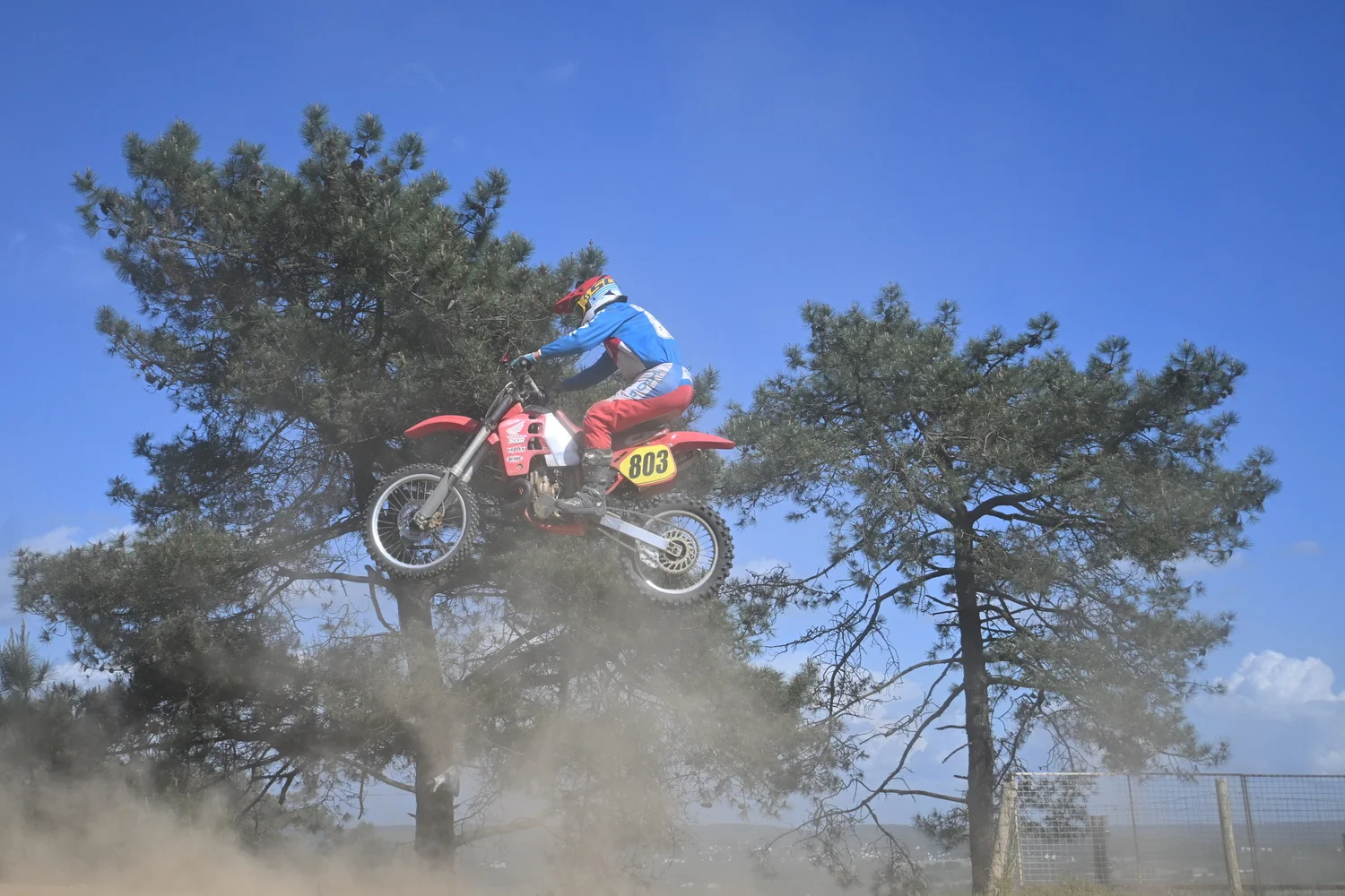 BIGNAN (56) MOTOCROSS 100% MOTOS ANCIENNES FFM LES 9 ET 10 MAI 2026.
