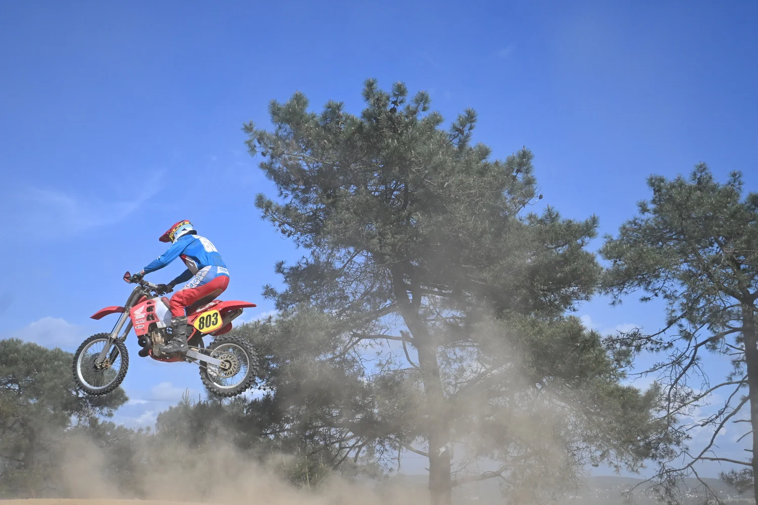 BIGNAN (56) MOTOCROSS 100% MOTOS ANCIENNES FFM LES 9 ET 10 MAI 2026.