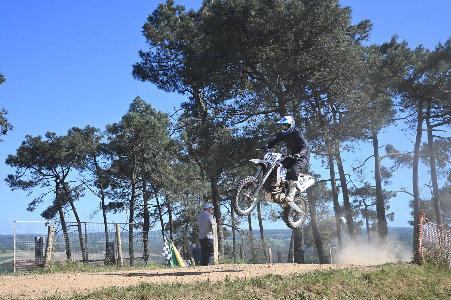 BIGNAN (56) MOTOCROSS 100% MOTOS ANCIENNES FFM LES 9 ET 10 MAI 2026.