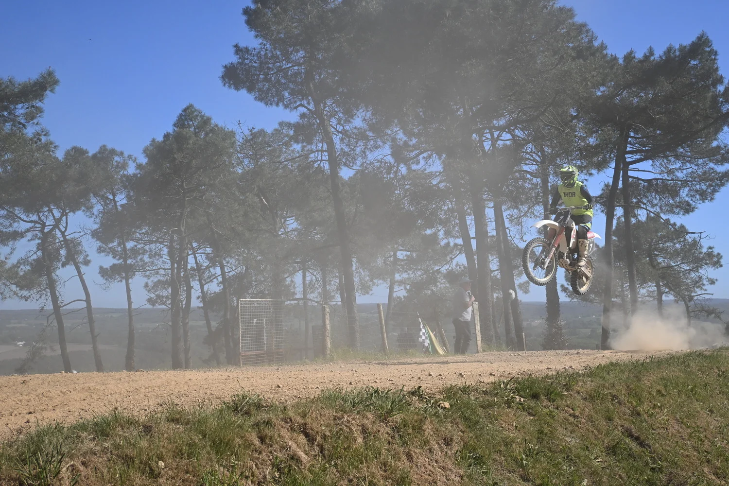 BIGNAN (56) MOTOCROSS 100% MOTOS ANCIENNES FFM LES 9 ET 10 MAI 2026.