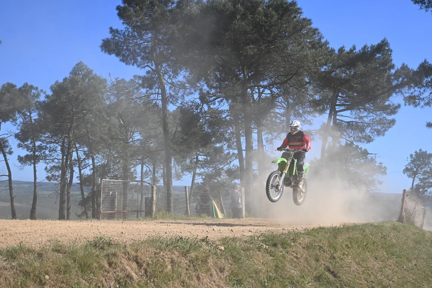 BIGNAN (56) MOTOCROSS 100% MOTOS ANCIENNES FFM LES 9 ET 10 MAI 2026.