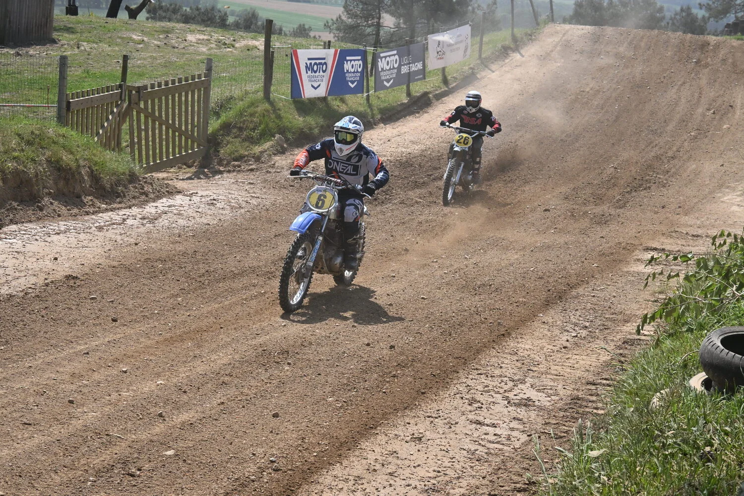 BIGNAN (56) MOTOCROSS 100% MOTOS ANCIENNES FFM LES 9 ET 10 MAI 2026.