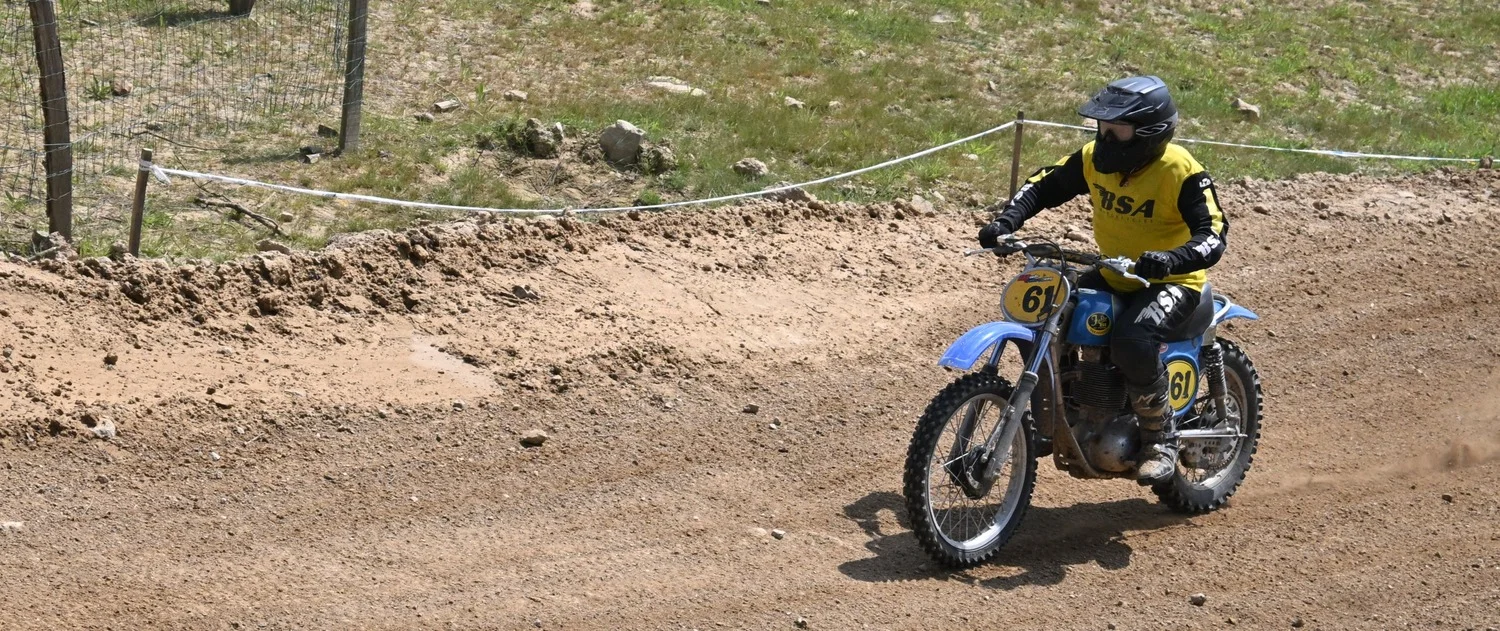 BIGNAN (56) MOTOCROSS 100% MOTOS ANCIENNES FFM LES 9 ET 10 MAI 2026.