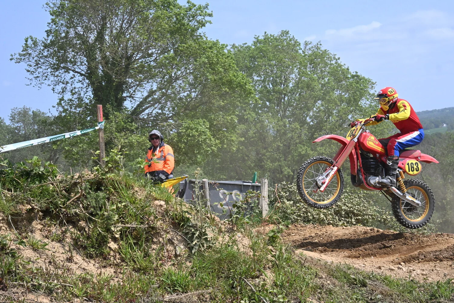 BIGNAN (56) MOTOCROSS 100% MOTOS ANCIENNES FFM LES 9 ET 10 MAI 2026.