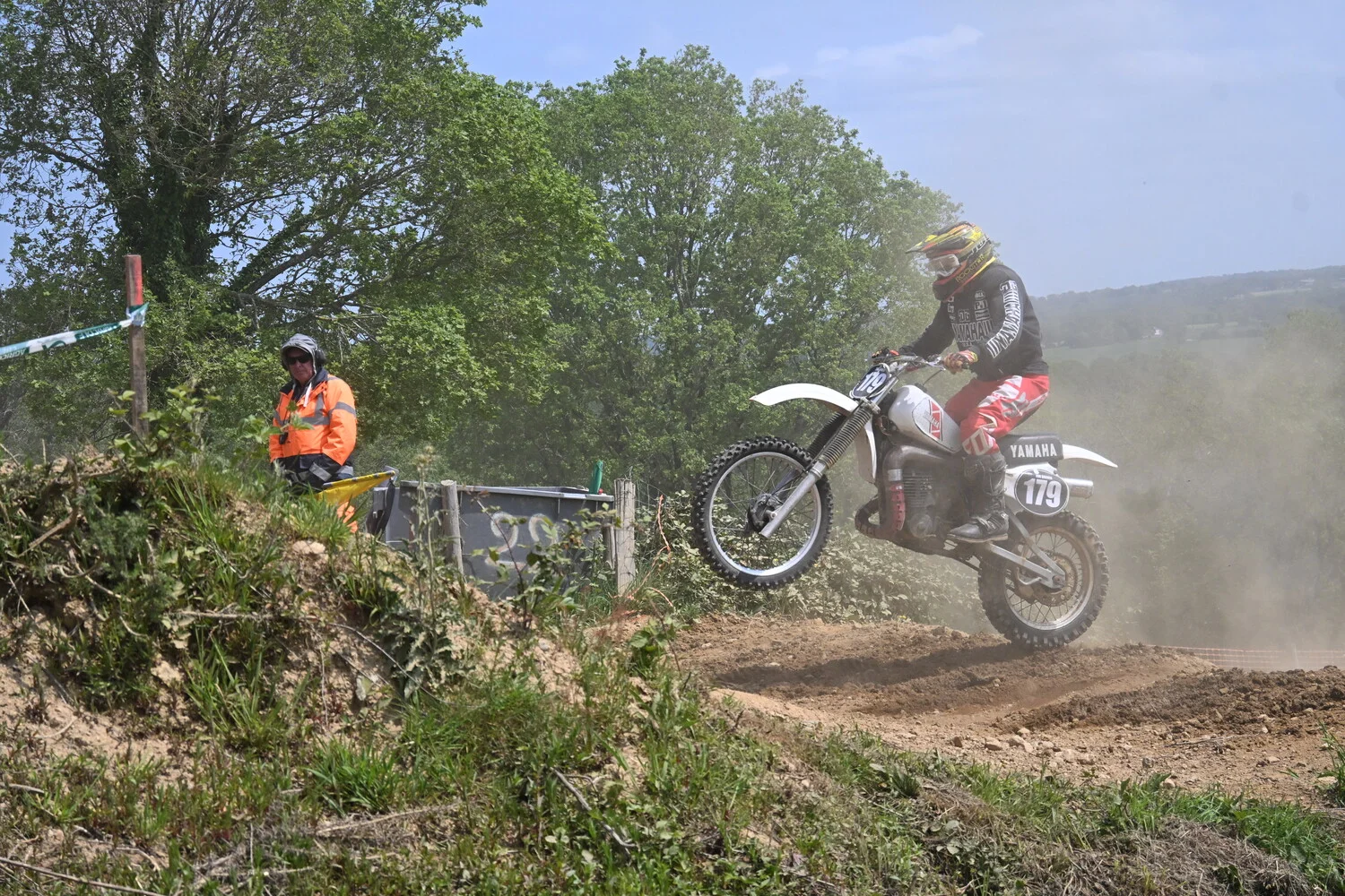 BIGNAN (56) MOTOCROSS 100% MOTOS ANCIENNES FFM LES 9 ET 10 MAI 2026.