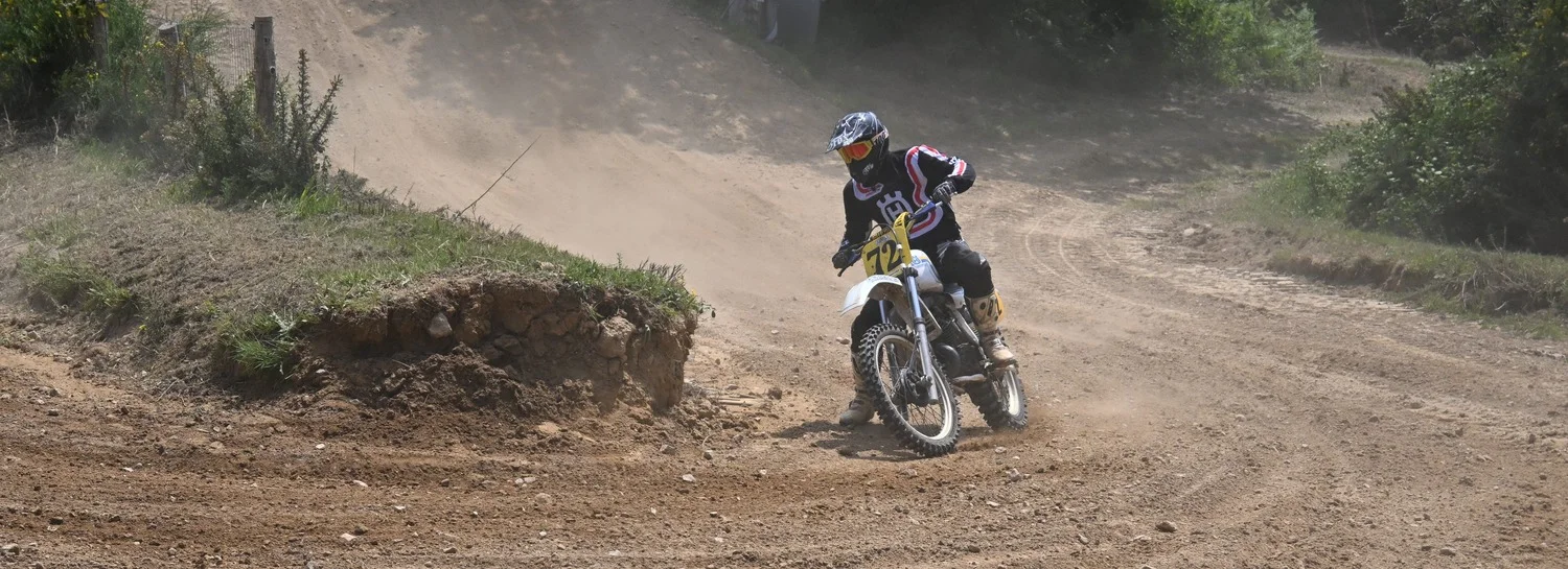 BIGNAN (56) MOTOCROSS 100% MOTOS ANCIENNES FFM LES 9 ET 10 MAI 2026.