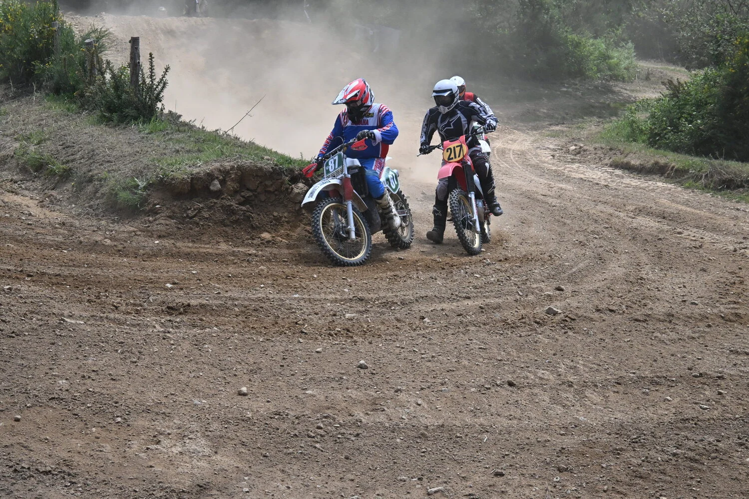 BIGNAN (56) MOTOCROSS 100% MOTOS ANCIENNES FFM LES 9 ET 10 MAI 2026.