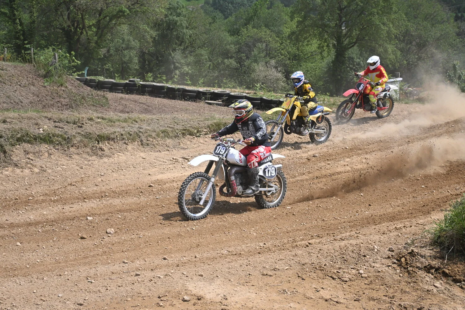 BIGNAN (56) MOTOCROSS 100% MOTOS ANCIENNES FFM LES 9 ET 10 MAI 2026.
