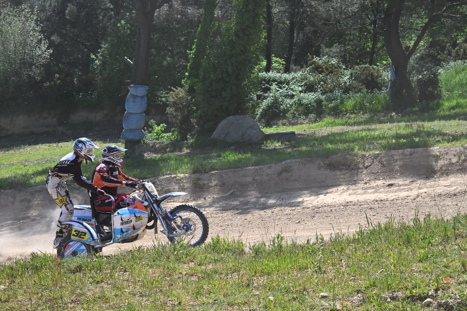 BIGNAN (56) MOTOCROSS 100% MOTOS ANCIENNES FFM LES 9 ET 10 MAI 2026.