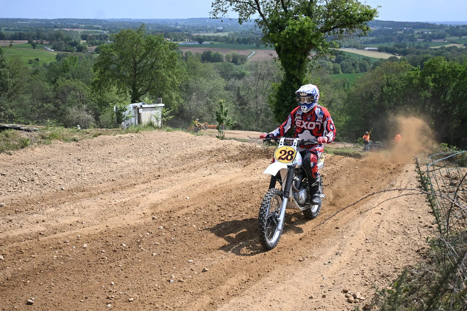 BIGNAN (56) MOTOCROSS 100% MOTOS ANCIENNES FFM LES 9 ET 10 MAI 2026.