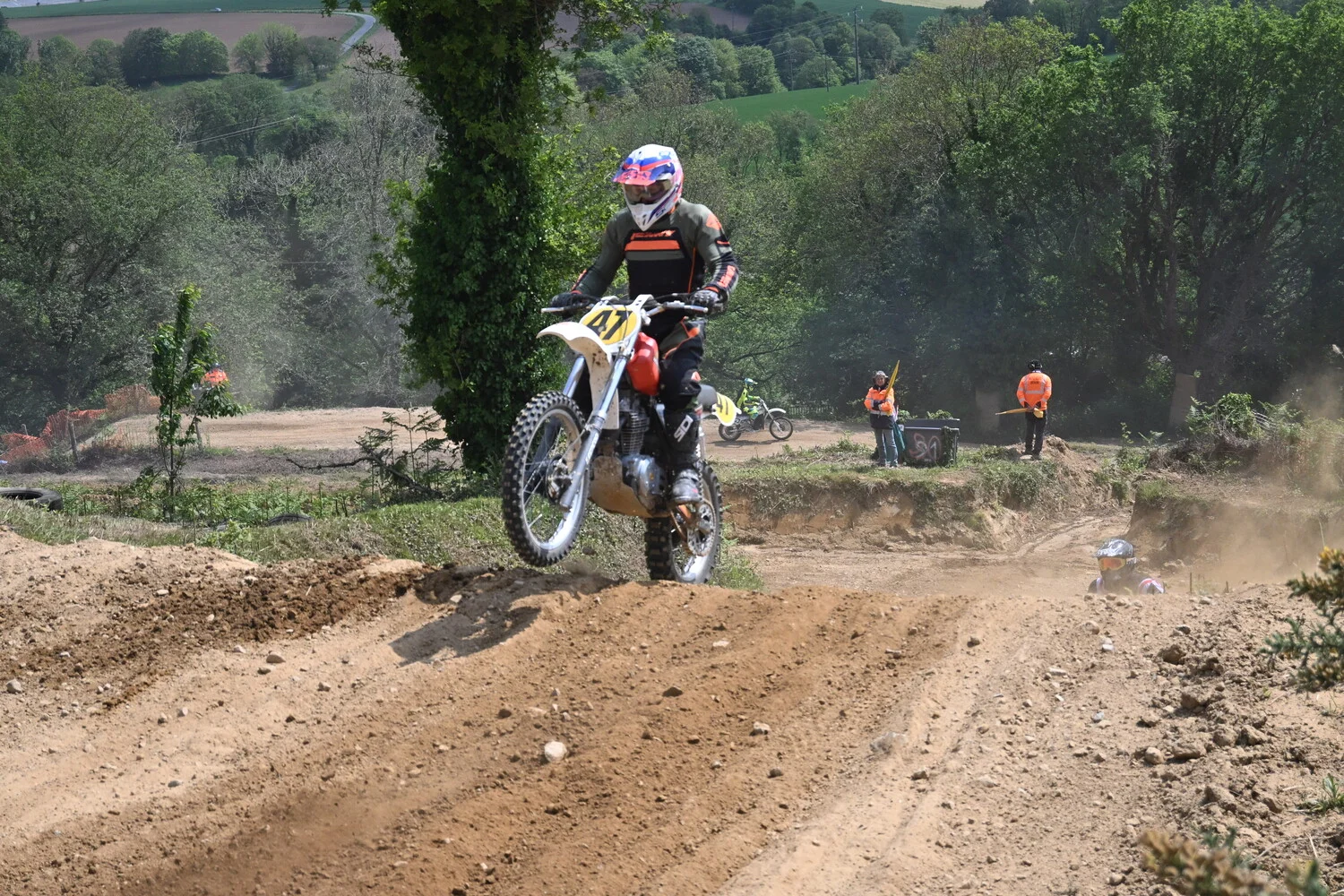 BIGNAN (56) MOTOCROSS 100% MOTOS ANCIENNES FFM LES 9 ET 10 MAI 2026.