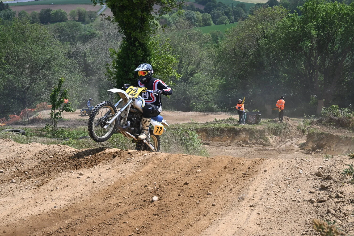 BIGNAN (56) MOTOCROSS 100% MOTOS ANCIENNES FFM LES 9 ET 10 MAI 2026.