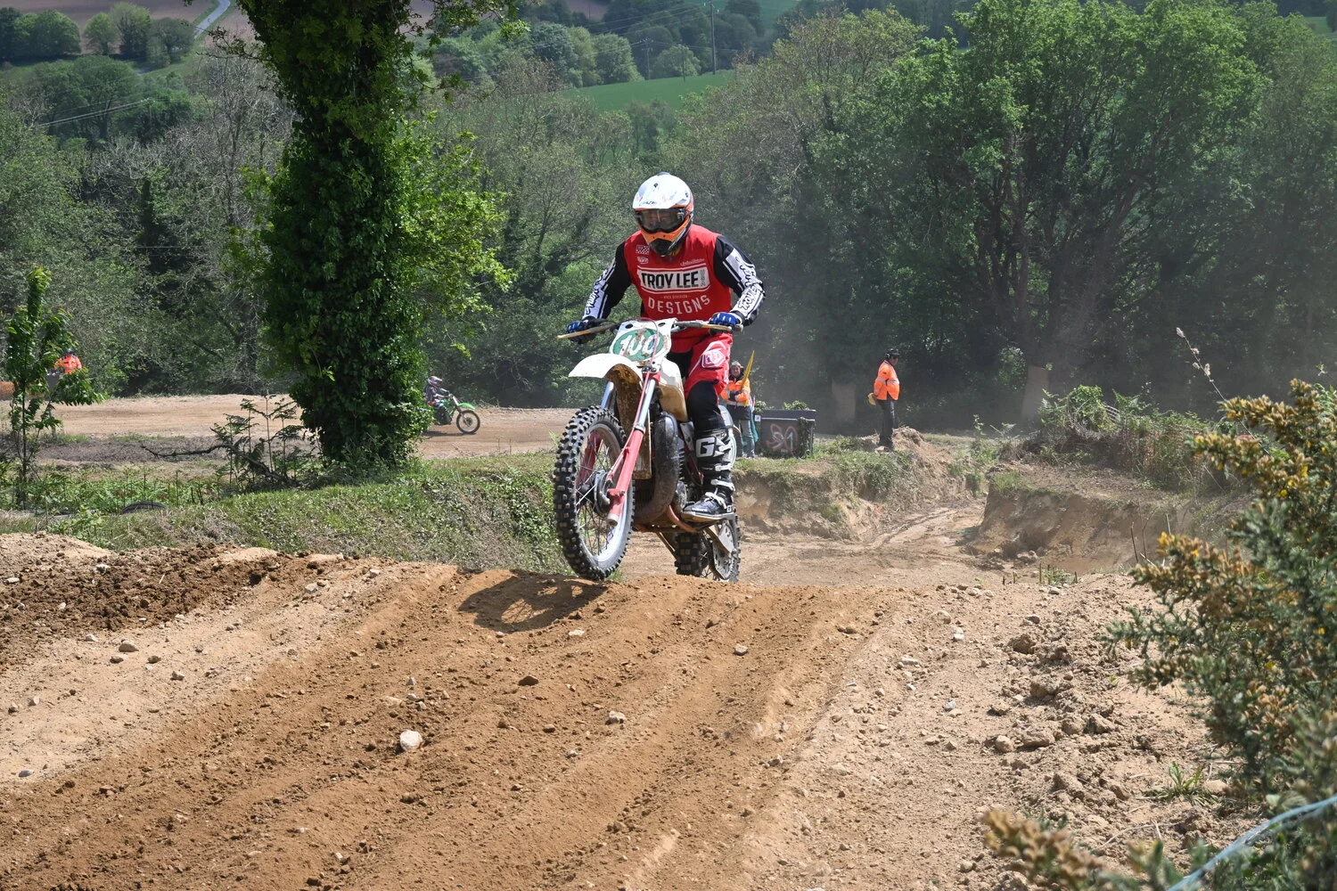 BIGNAN (56) MOTOCROSS 100% MOTOS ANCIENNES FFM LES 9 ET 10 MAI 2026.