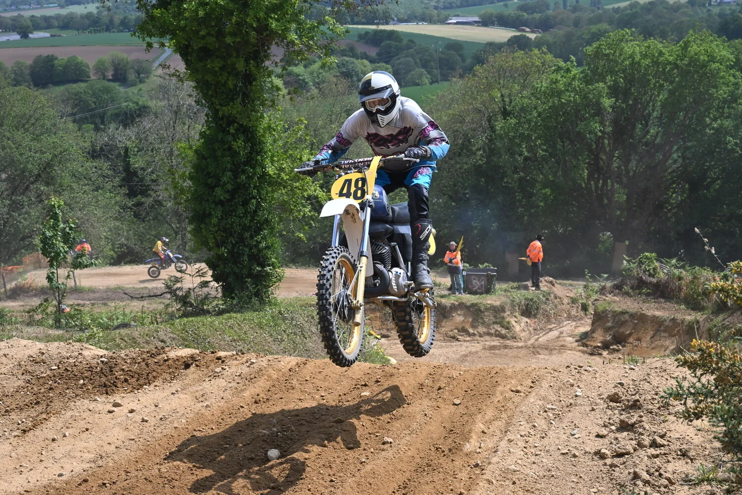 BIGNAN (56) MOTOCROSS 100% MOTOS ANCIENNES FFM LES 9 ET 10 MAI 2026.