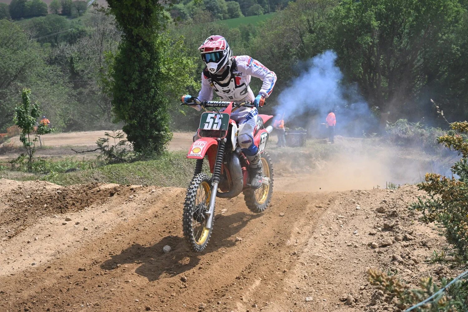 BIGNAN (56) MOTOCROSS 100% MOTOS ANCIENNES FFM LES 9 ET 10 MAI 2026.