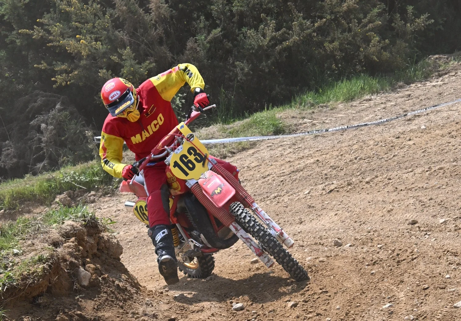 BIGNAN (56) MOTOCROSS 100% MOTOS ANCIENNES FFM LES 9 ET 10 MAI 2026.
