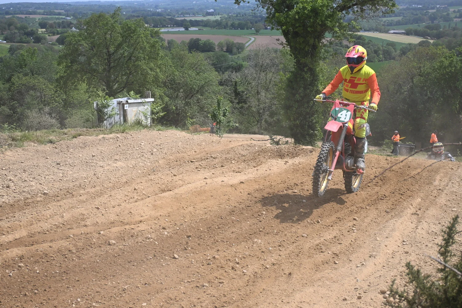 BIGNAN (56) MOTOCROSS 100% MOTOS ANCIENNES FFM LES 9 ET 10 MAI 2026.