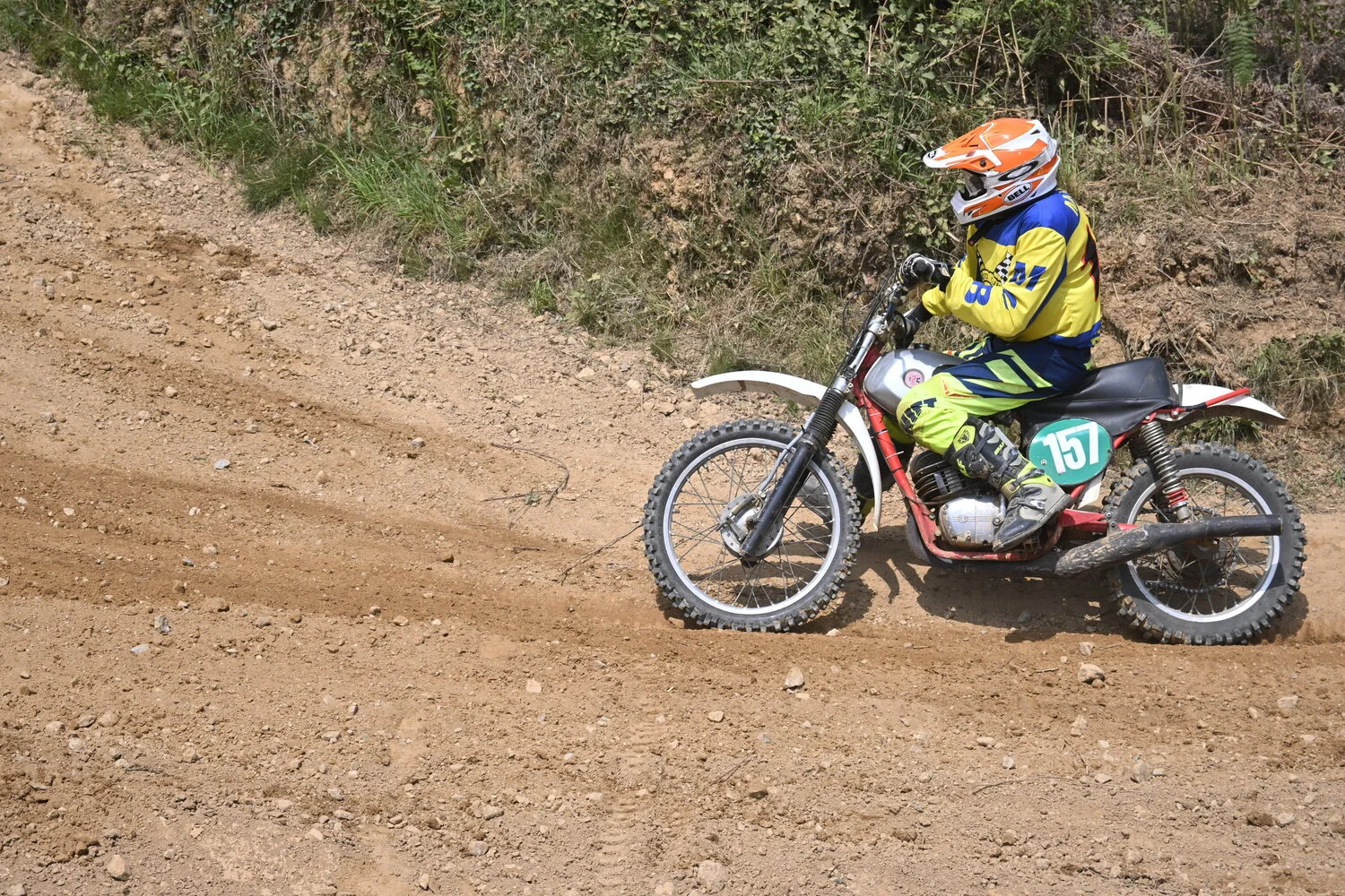 BIGNAN (56) MOTOCROSS 100% MOTOS ANCIENNES FFM LES 9 ET 10 MAI 2026.