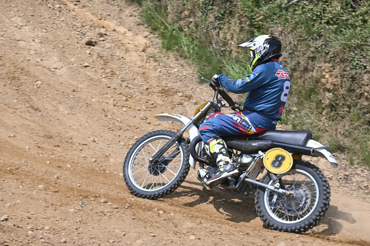 BIGNAN (56) MOTOCROSS 100% MOTOS ANCIENNES FFM LES 9 ET 10 MAI 2026.