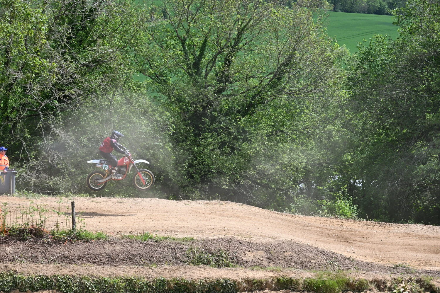BIGNAN (56) MOTOCROSS 100% MOTOS ANCIENNES FFM LES 9 ET 10 MAI 2026.
